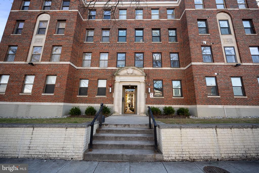 66 New York Ave NW #301