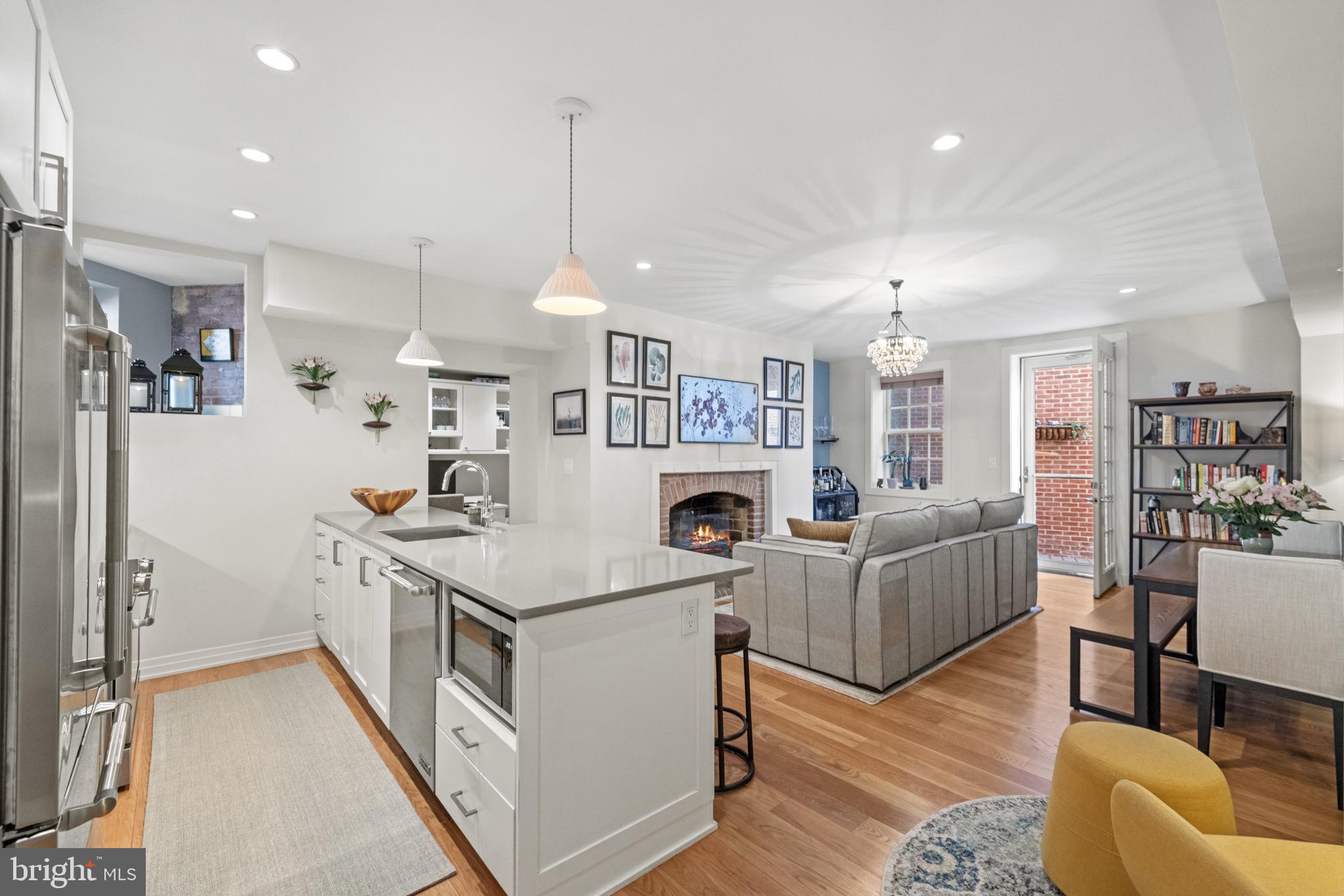 611 D St SE #4a