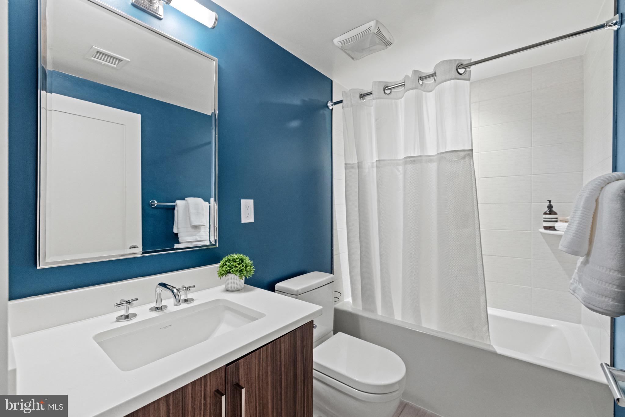 611 D St SE #4a