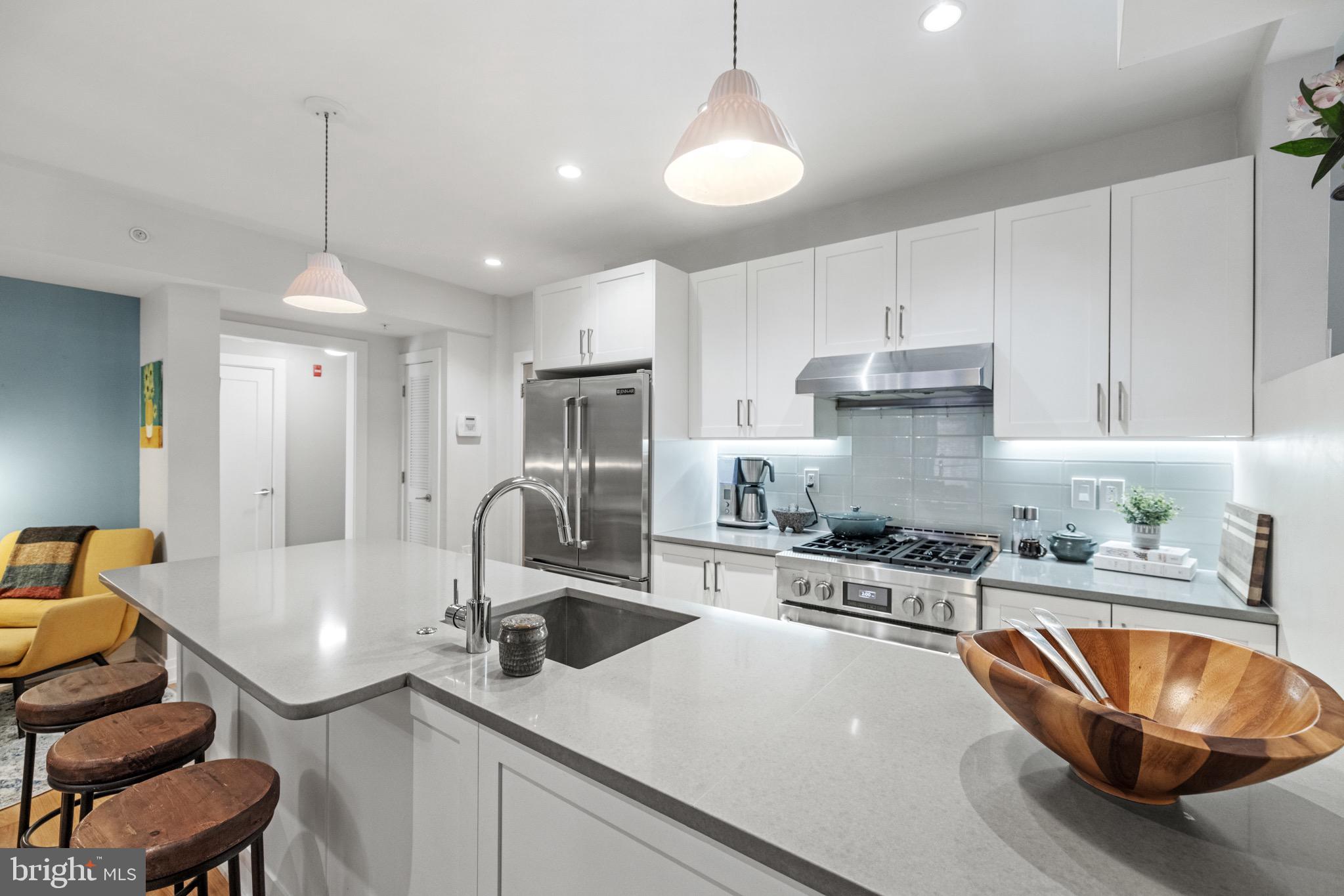 611 D St SE #4a