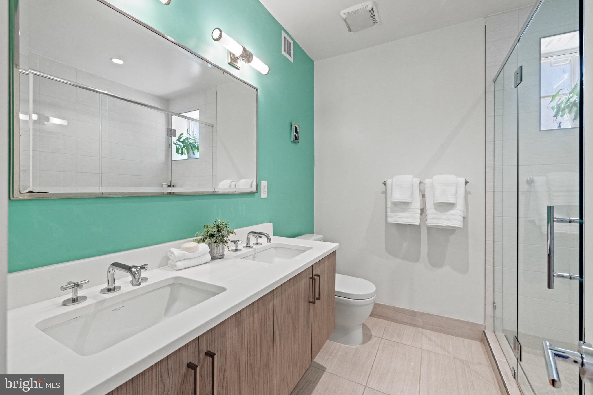 611 D St SE #4a
