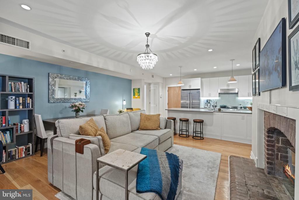 611 D St SE #4a
