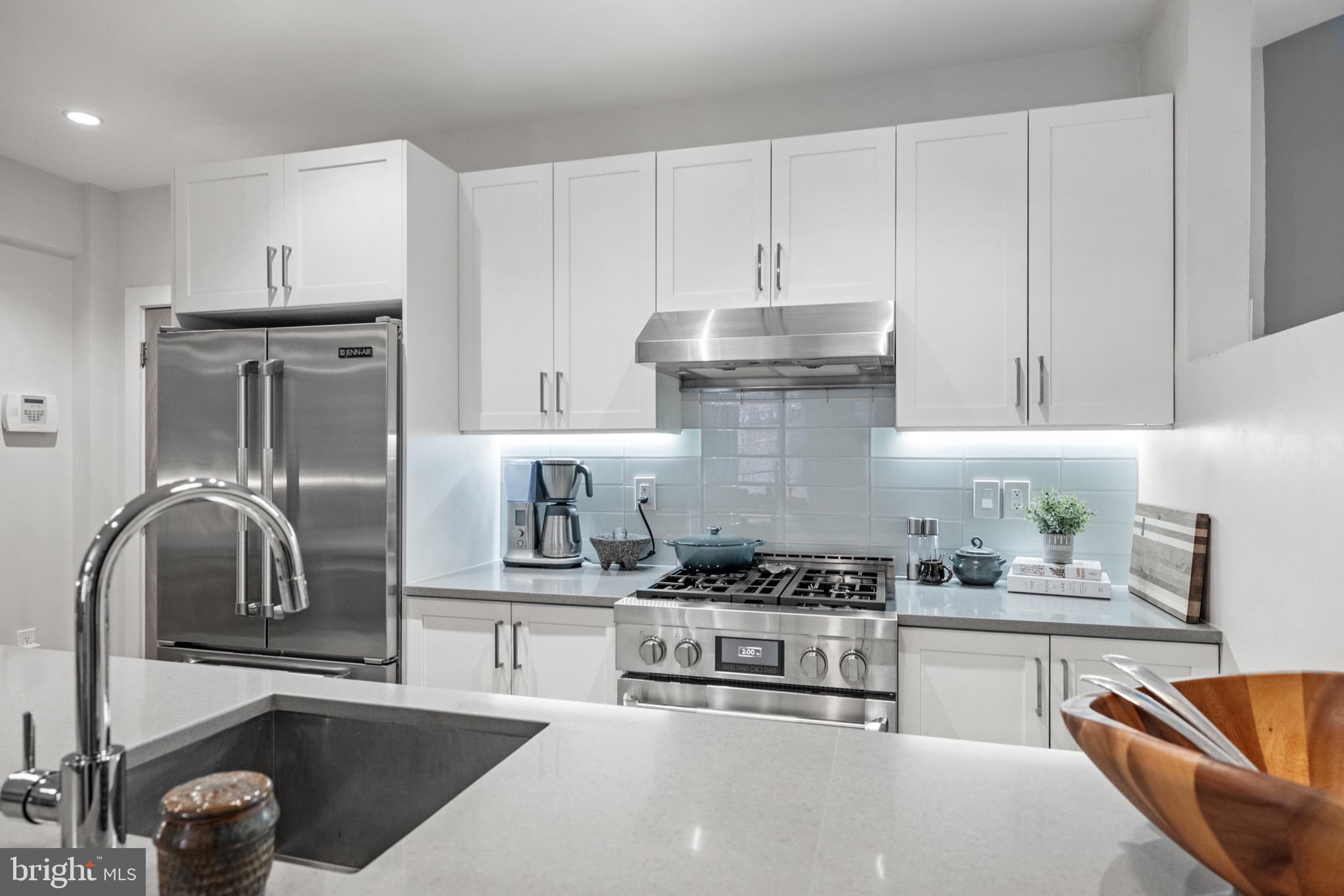 611 D St SE #4a