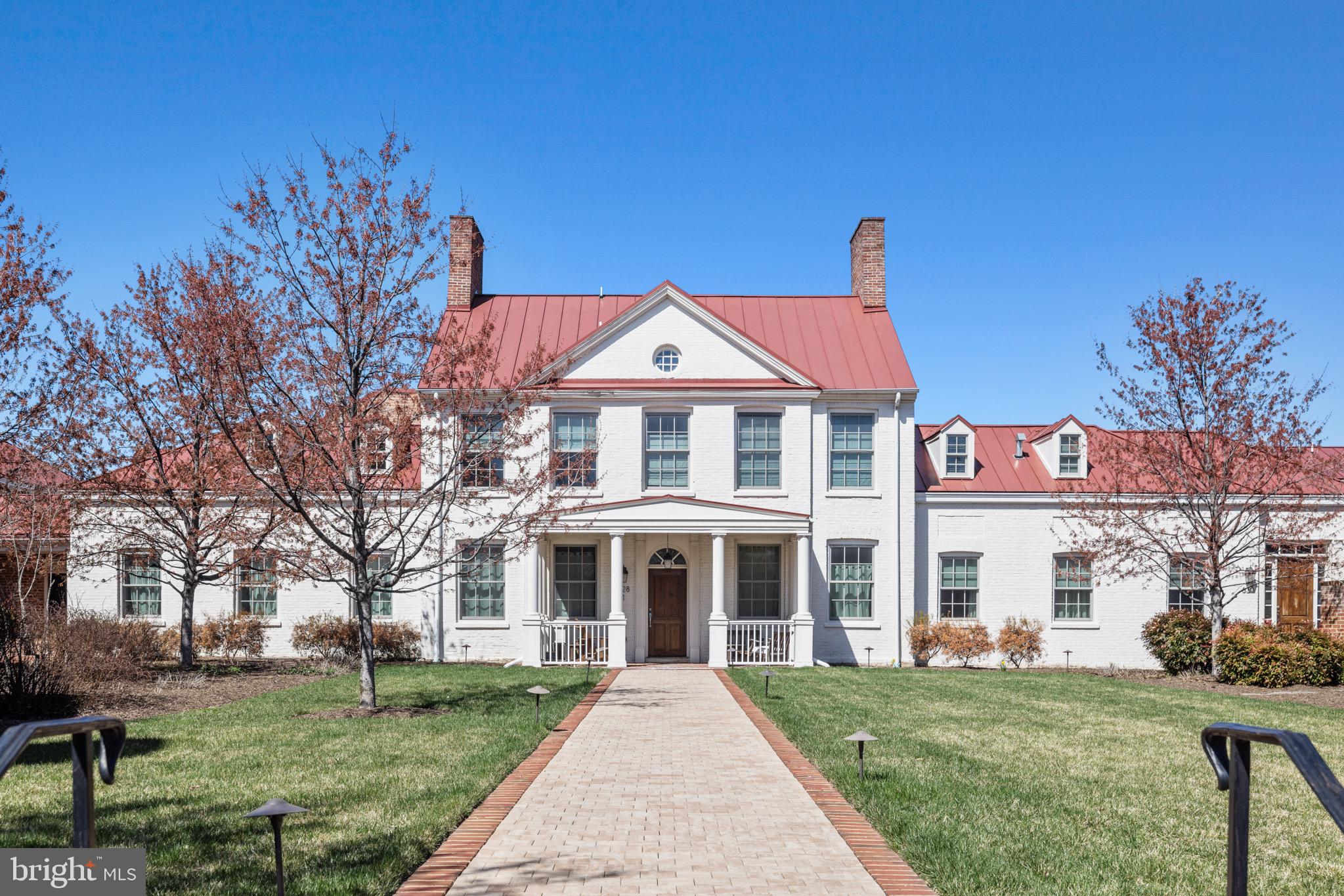 611 D St SE #4a