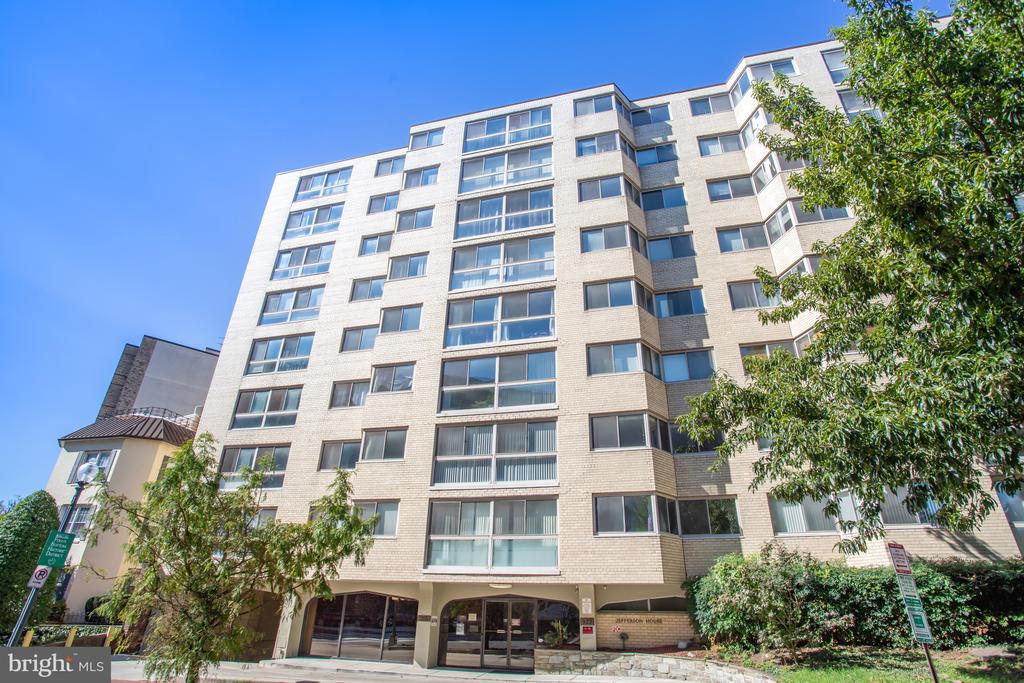 922 24th St NW #601