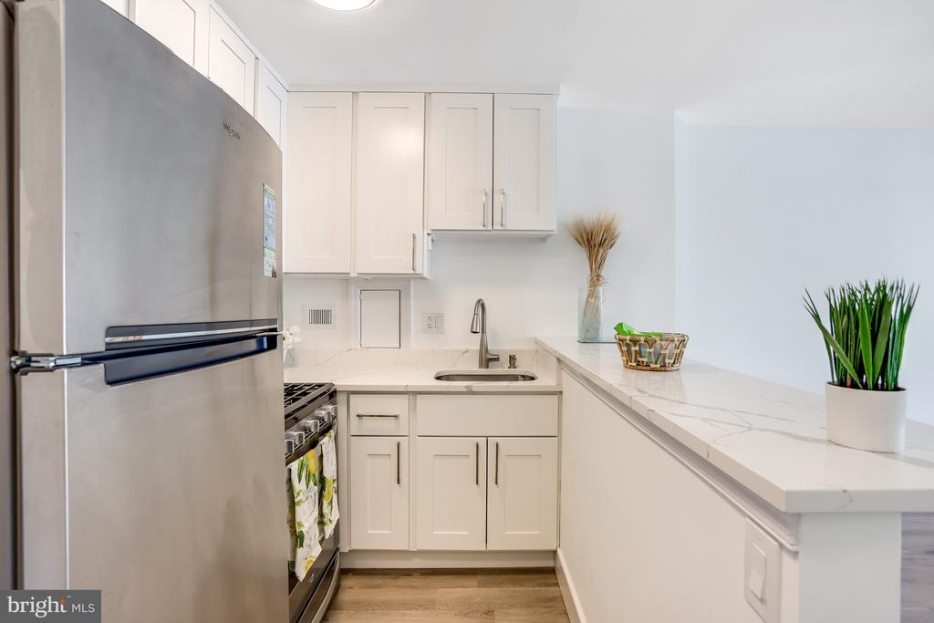 922 24th St NW #601