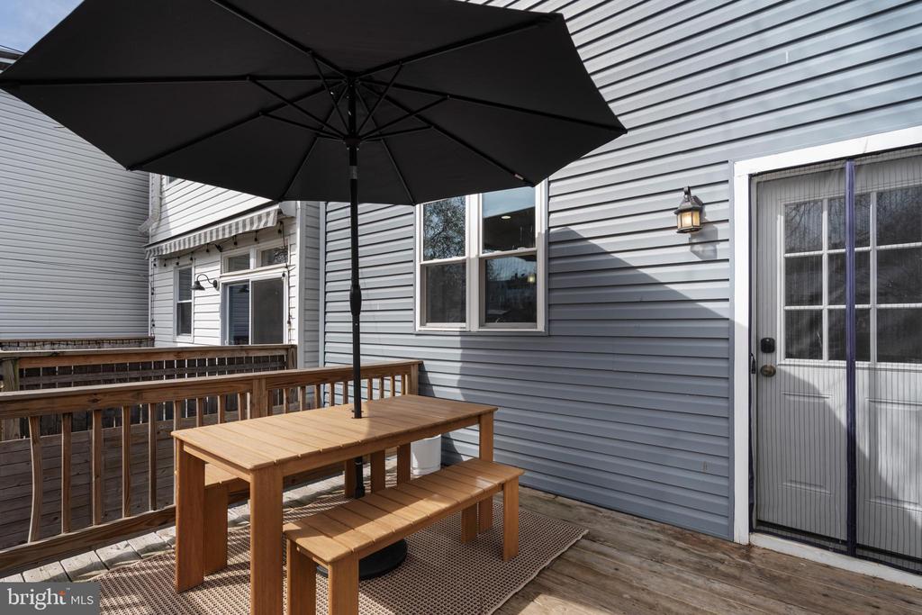 806 Decatur St NW