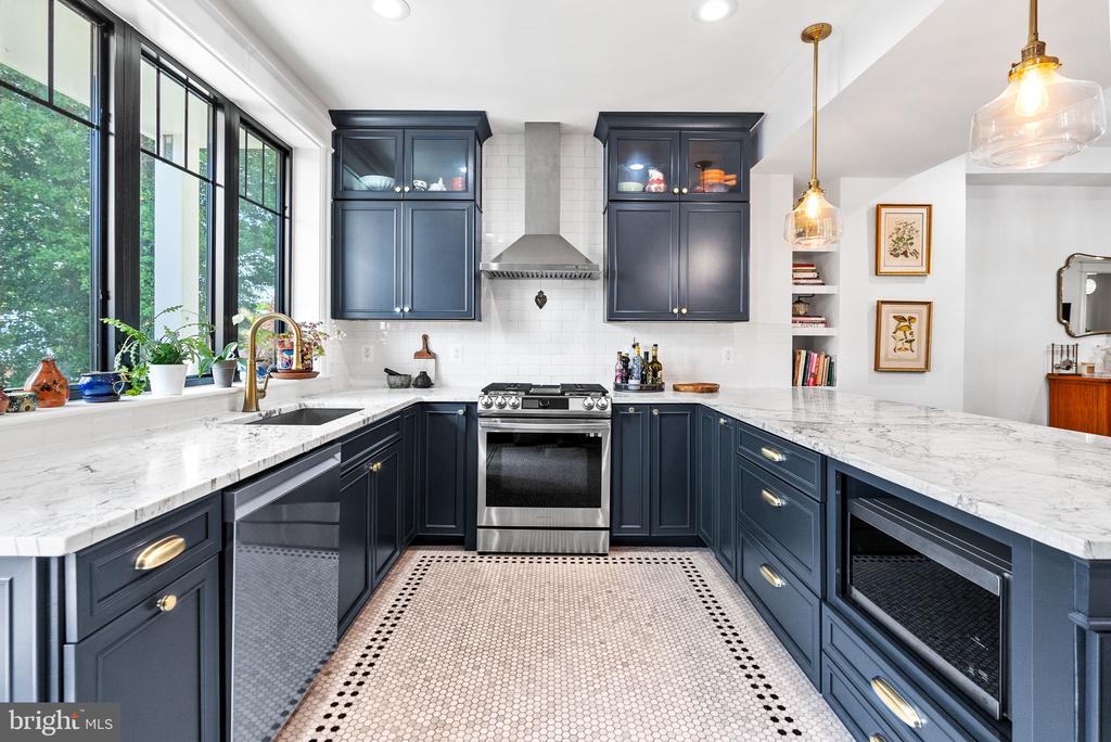 514 Decatur St NW