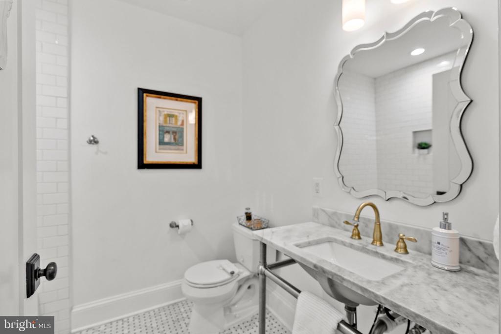 514 Decatur St NW