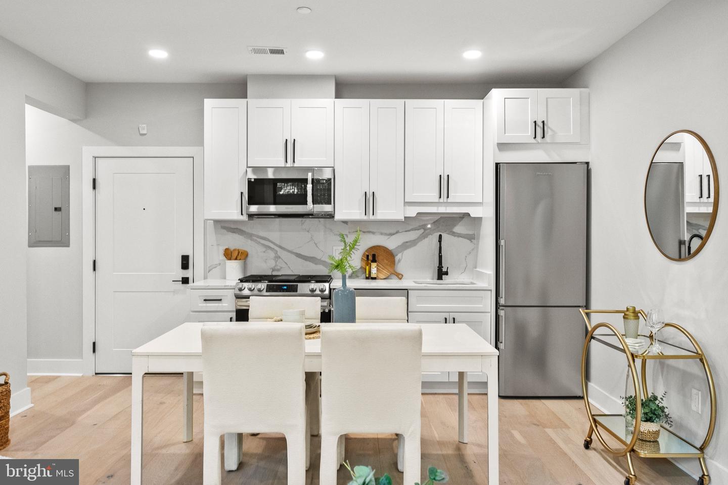 2019 M St NE #1