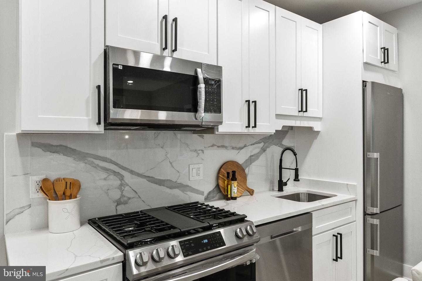 2019 M St NE #1