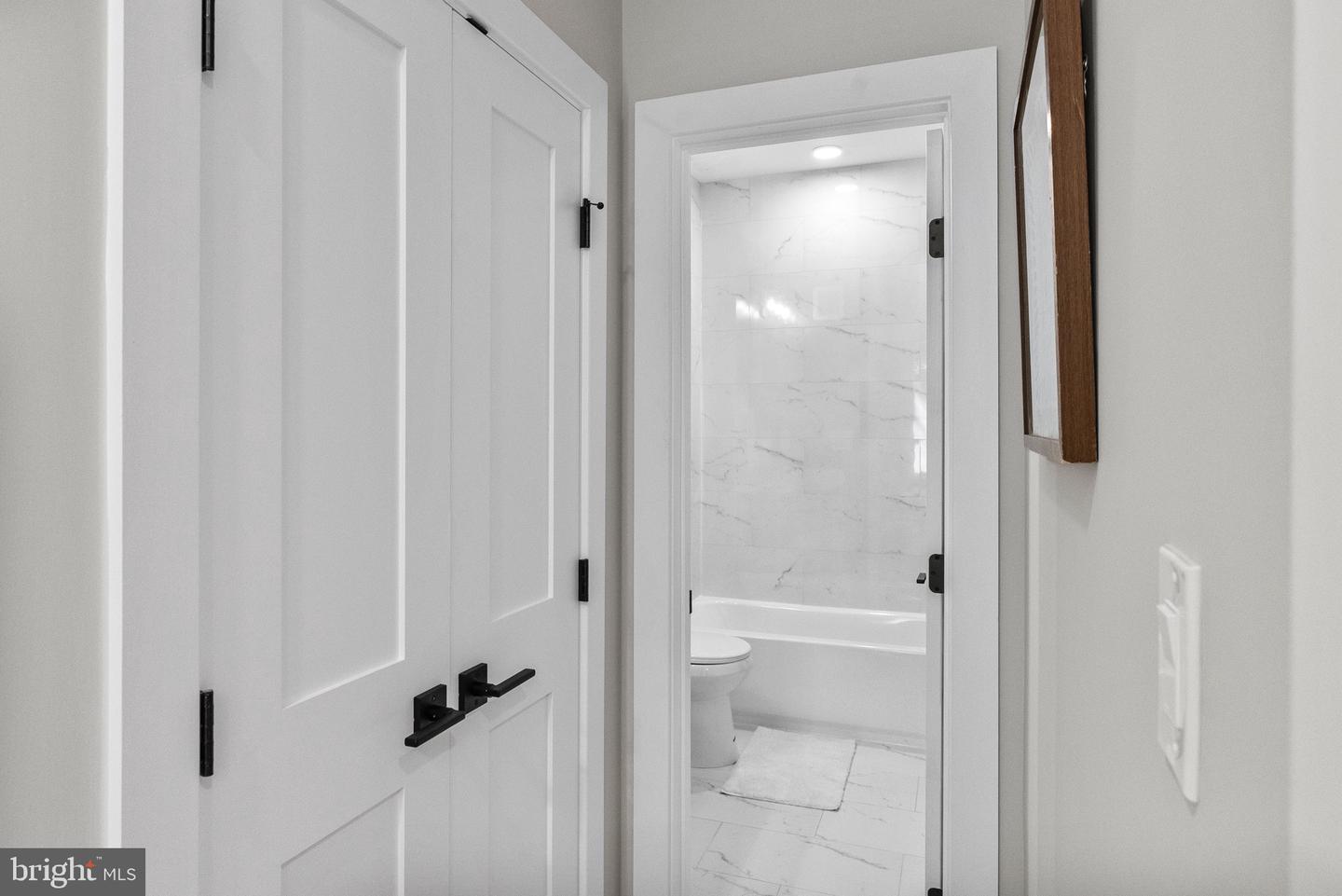 2019 M St NE #1