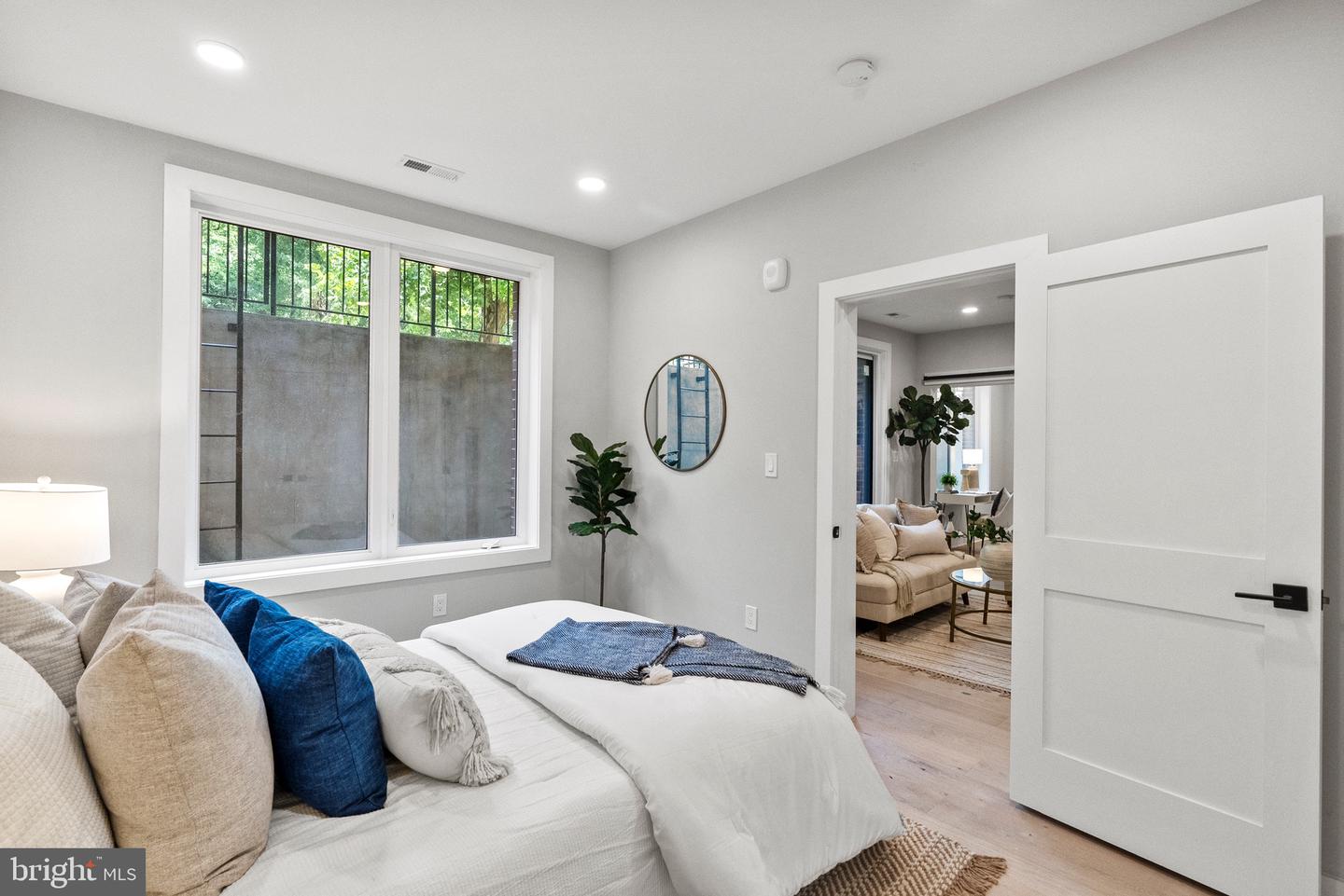 2019 M St NE #1