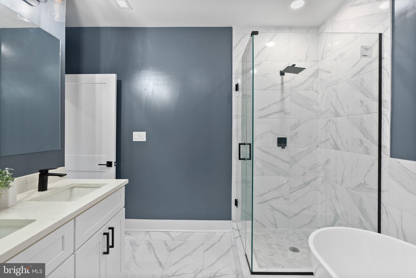 2019 M St NE #6