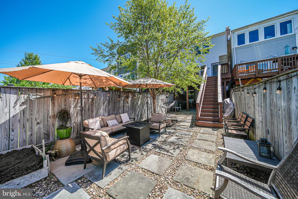 727 Gallatin St NW