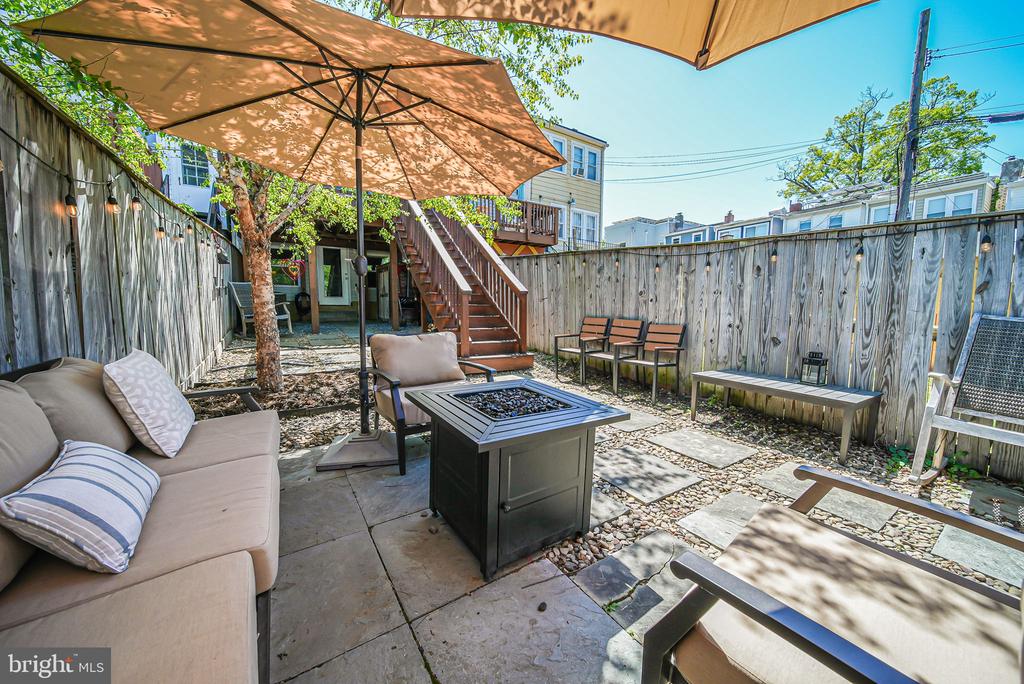 727 Gallatin St NW