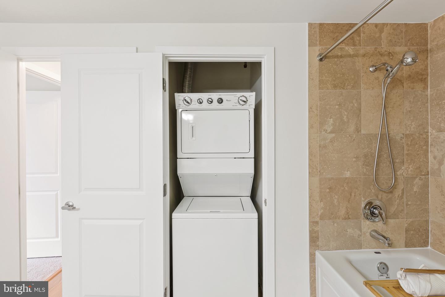 440 L St NW #1104
