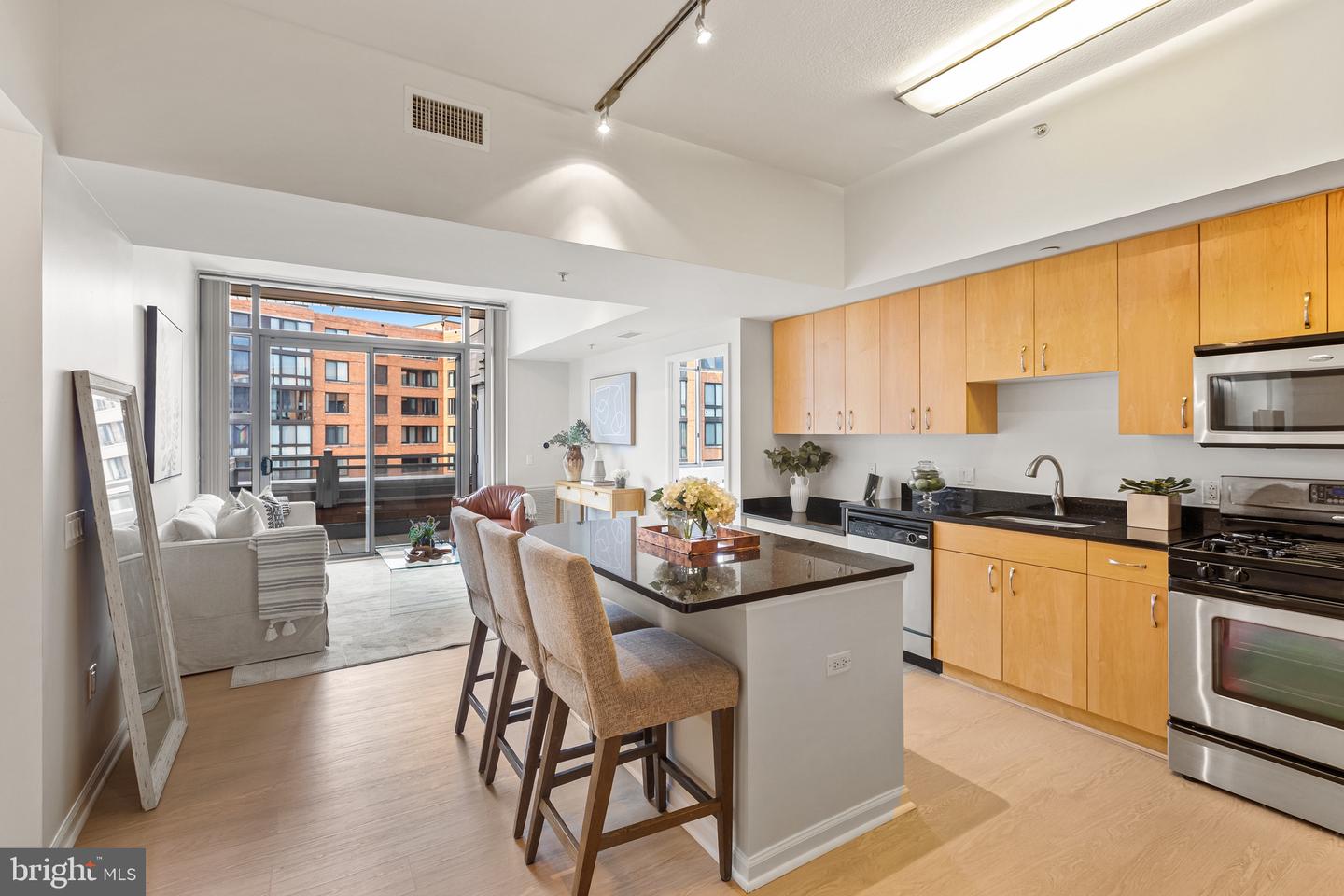 440 L St NW #1104