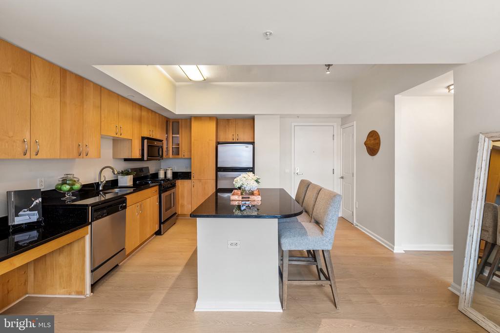 440 L St NW #1104