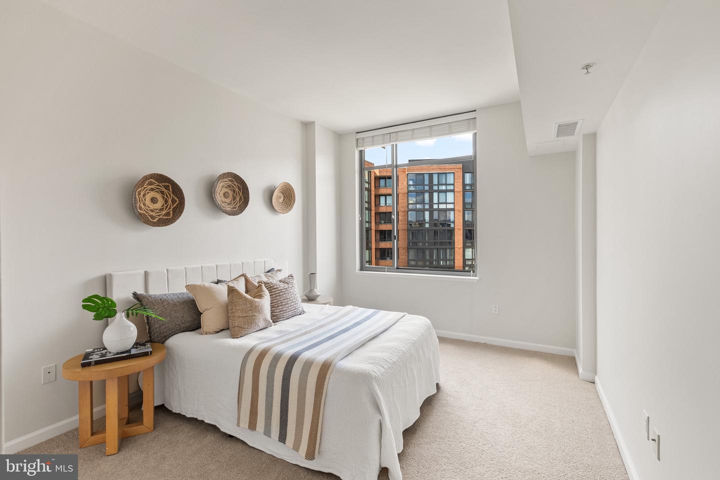 440 L St NW #1104