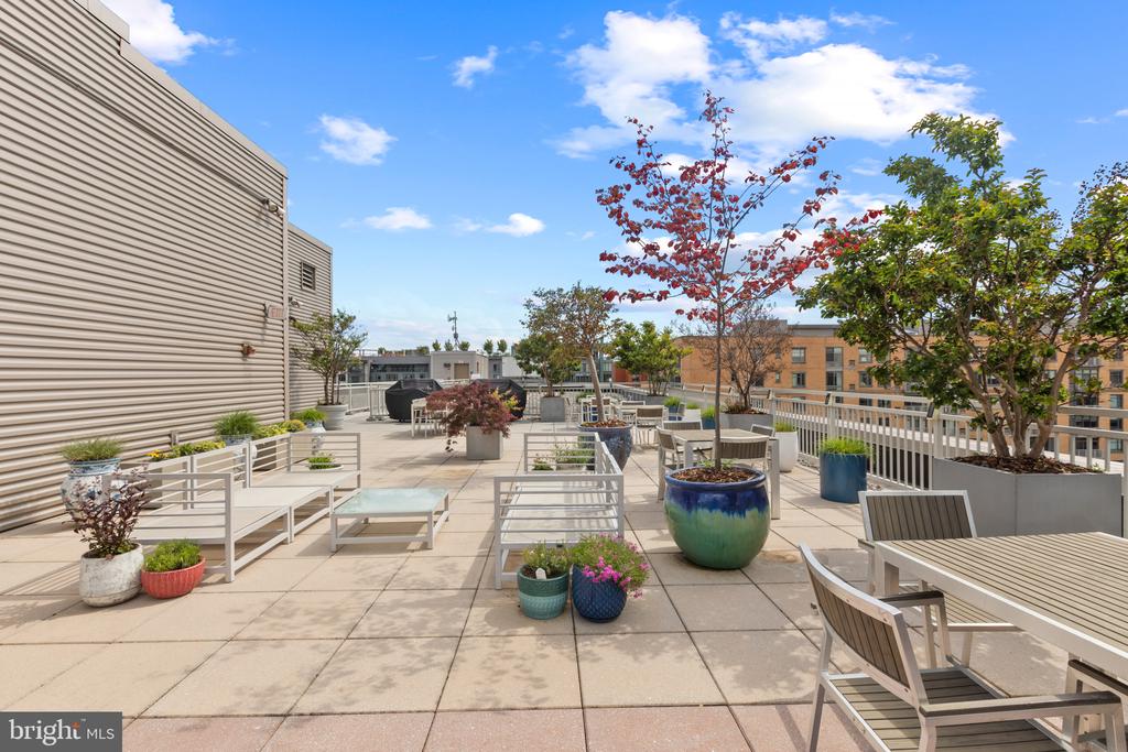 440 L St NW #1104
