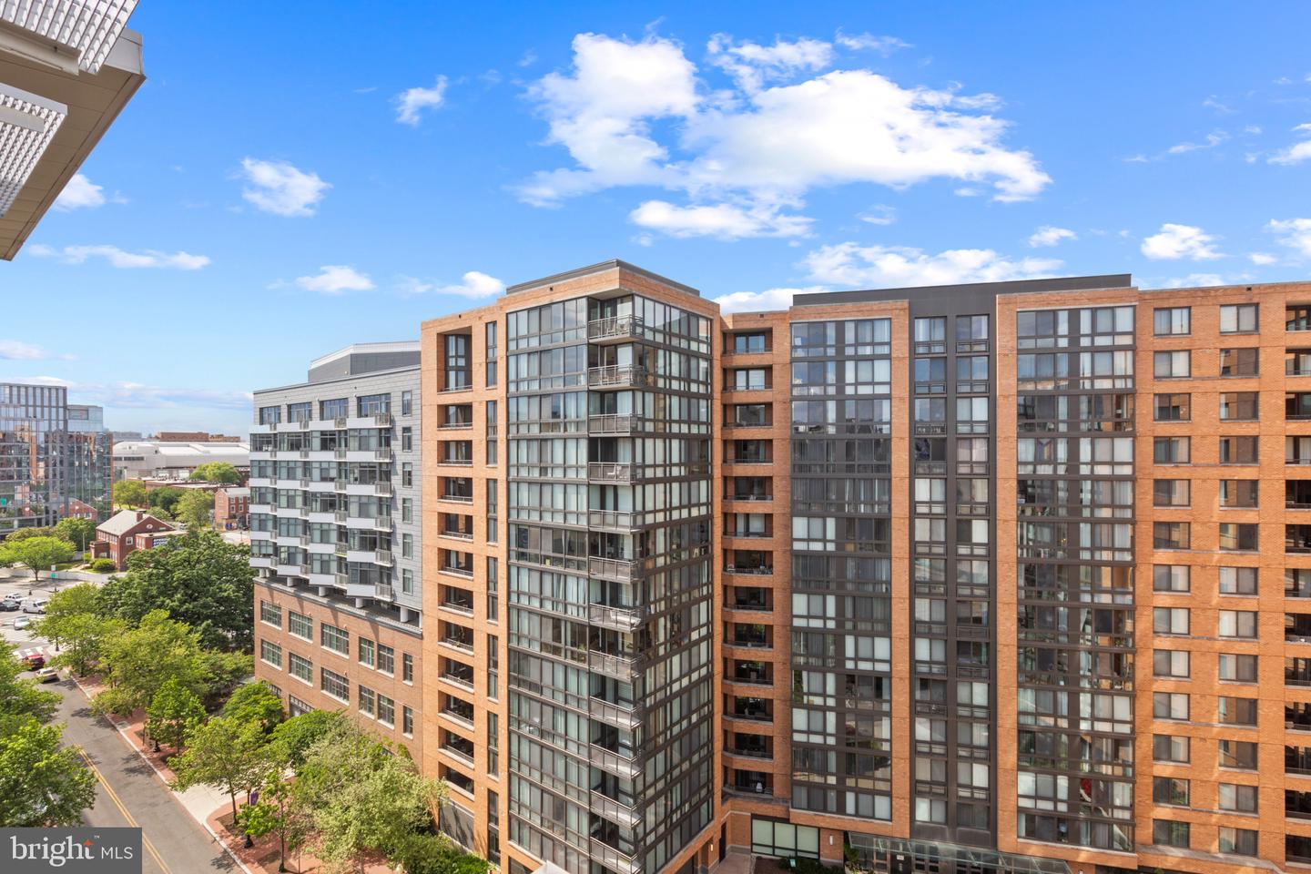 440 L St NW #1104