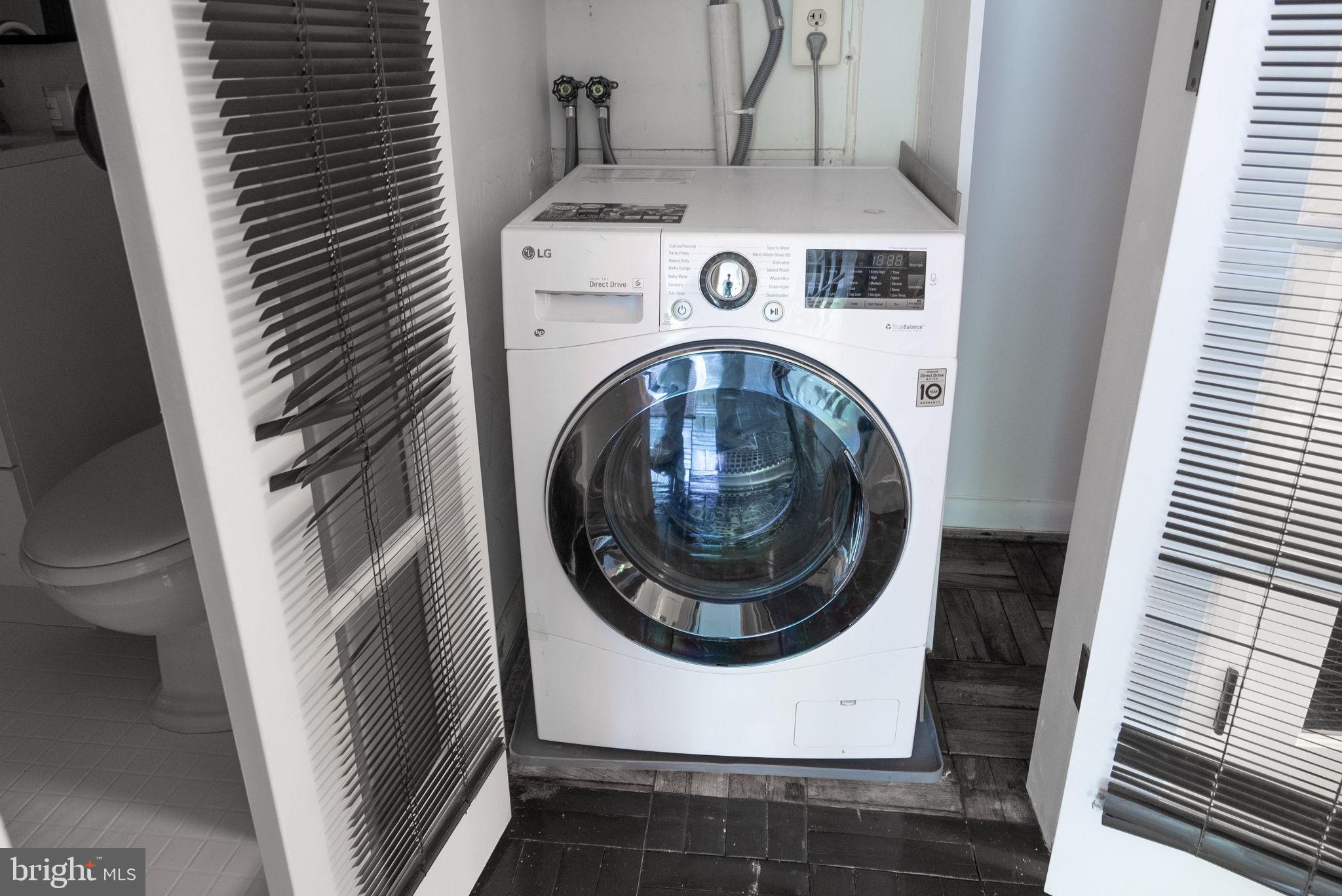 3033 New Mexico Ave NW #305