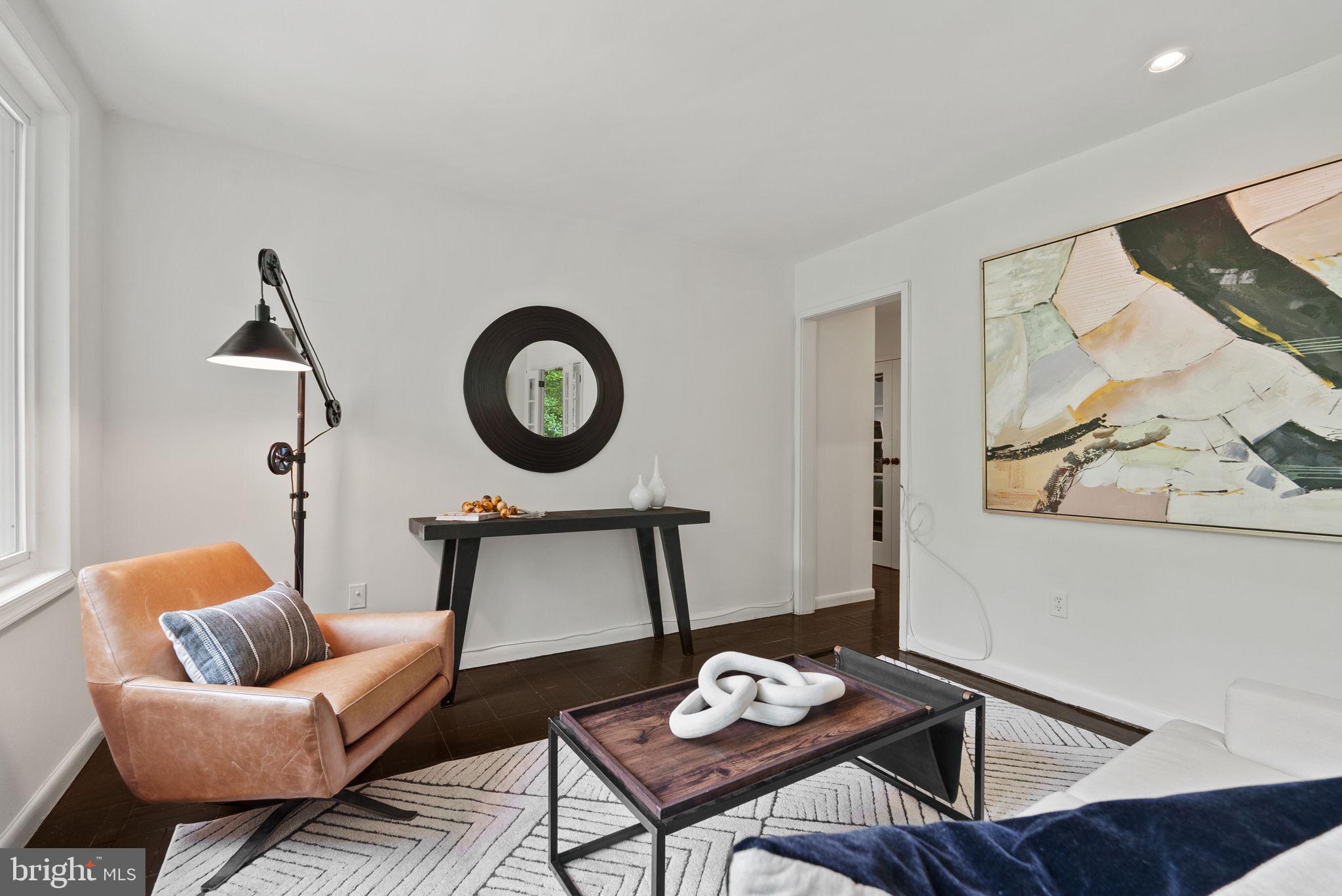 3033 New Mexico Ave NW #305