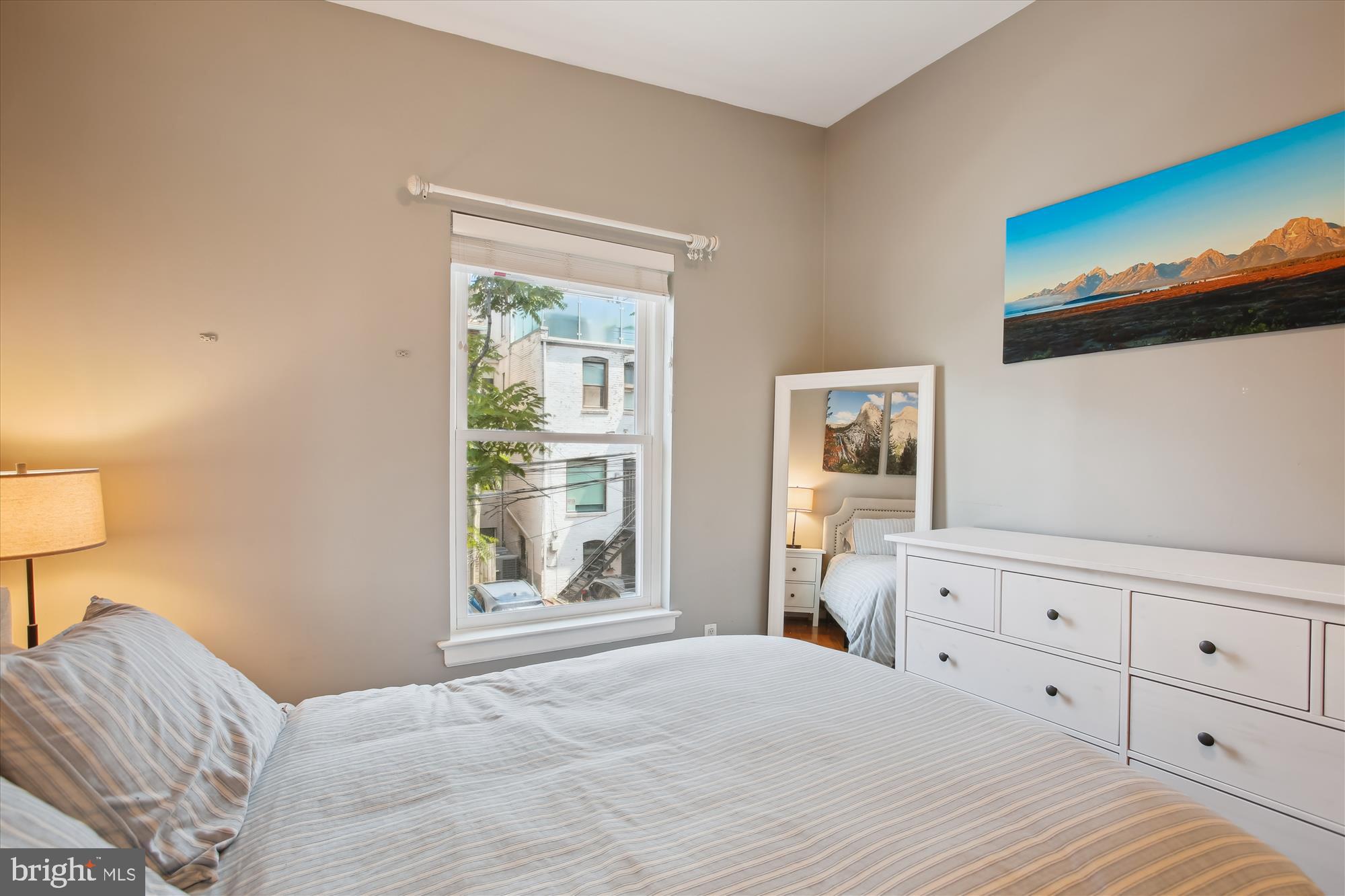 1725 Willard St NW #3