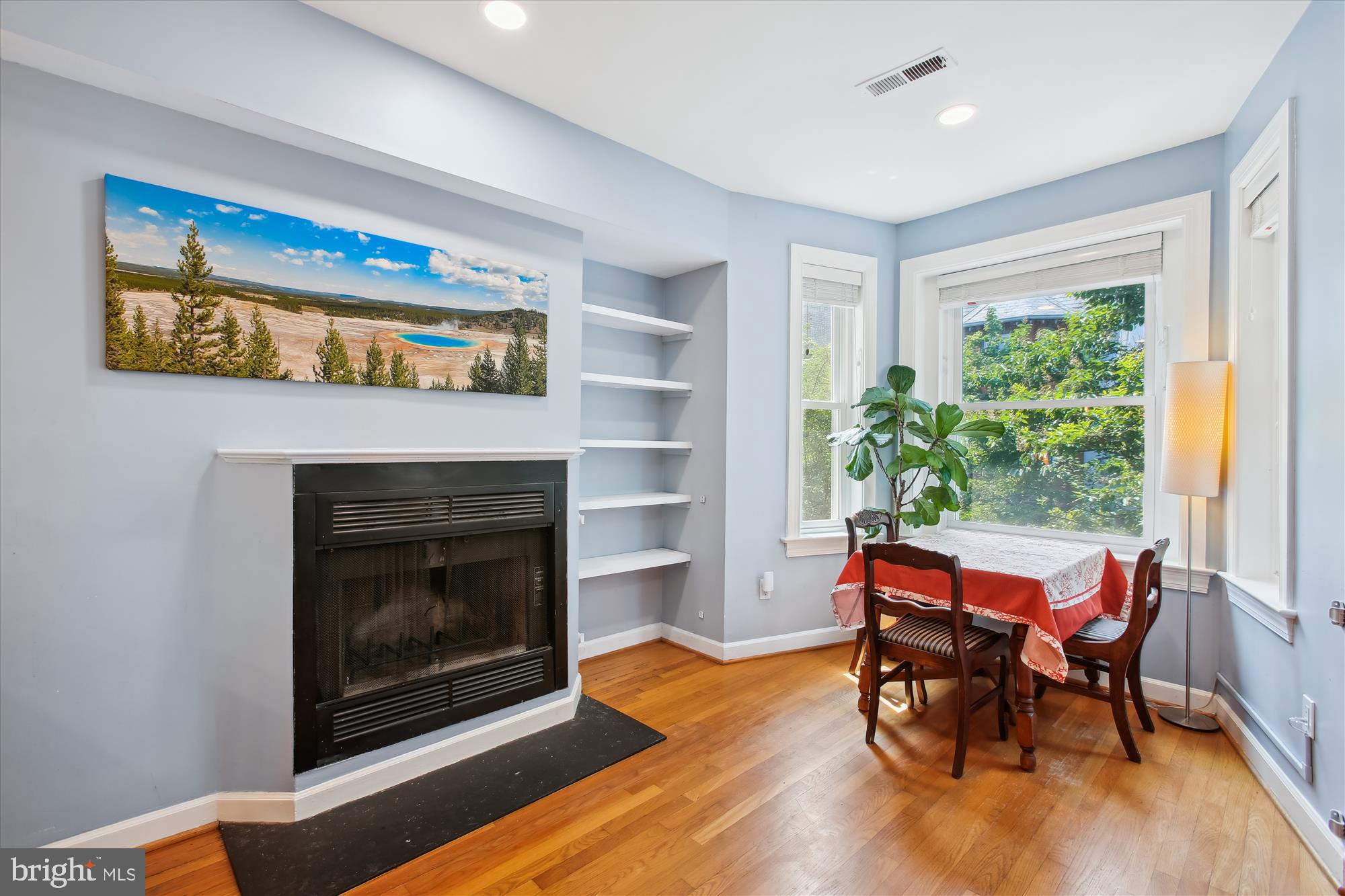 1725 Willard St NW #3