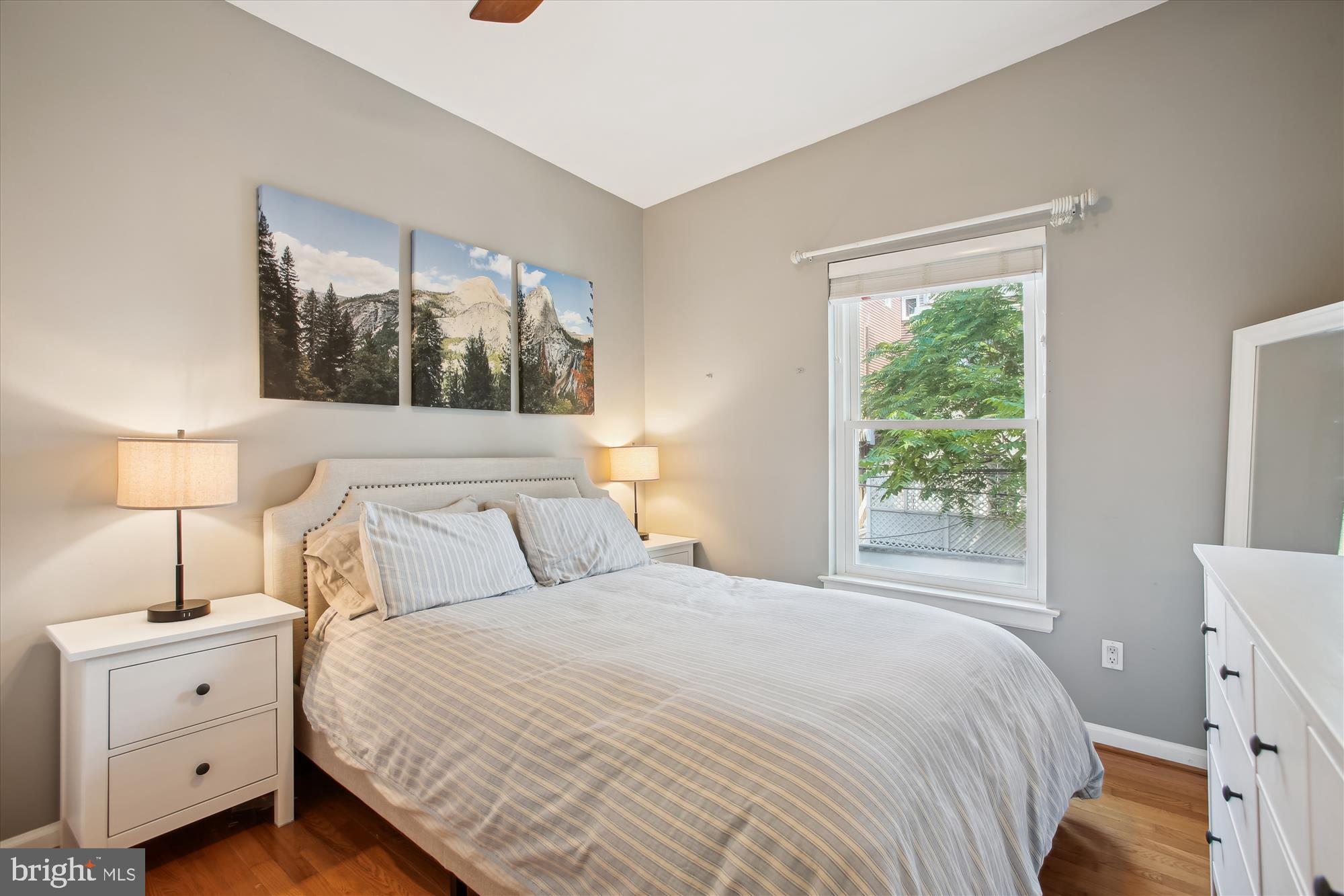 1725 Willard St NW #3