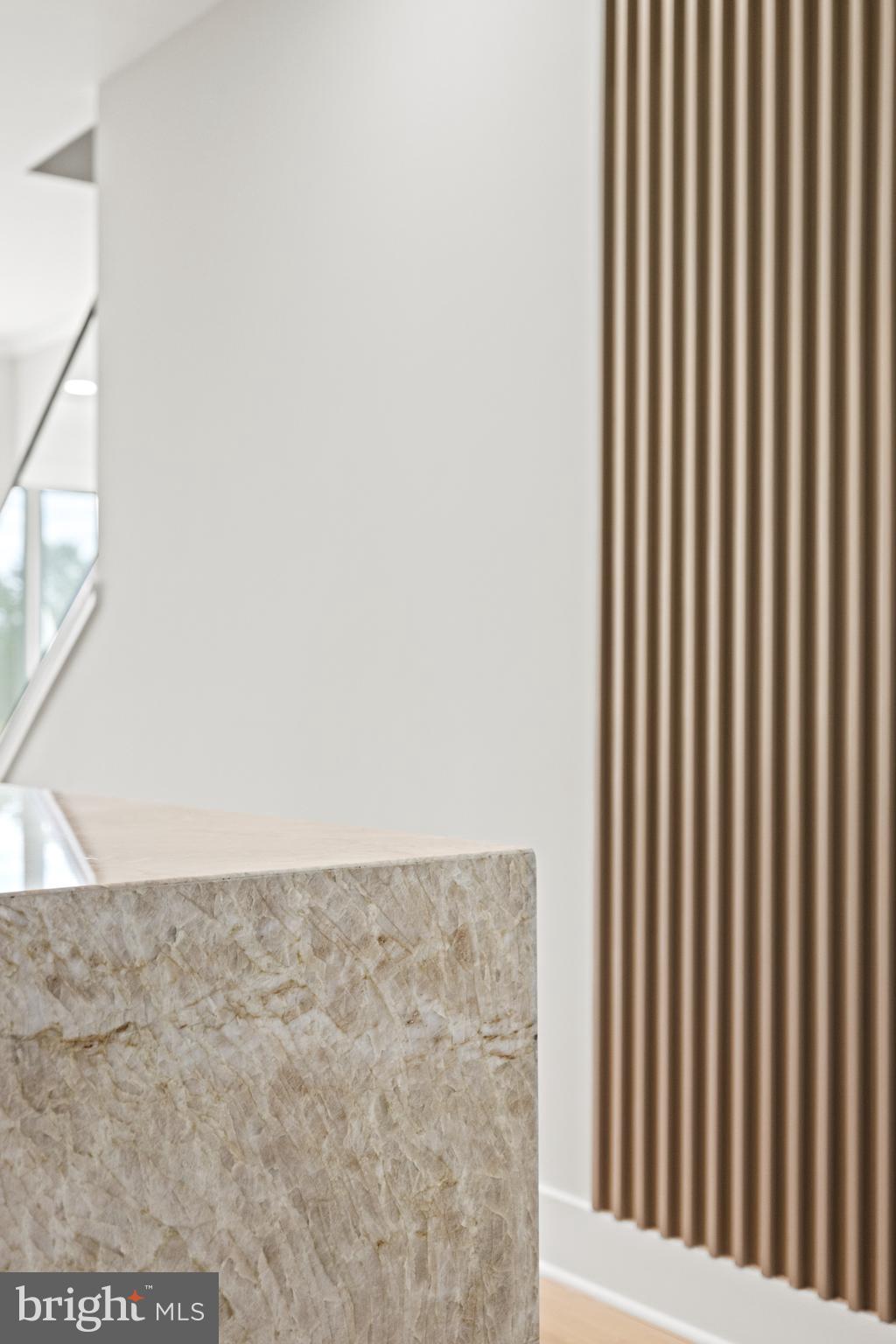 1407 1st St NW #Ph-2