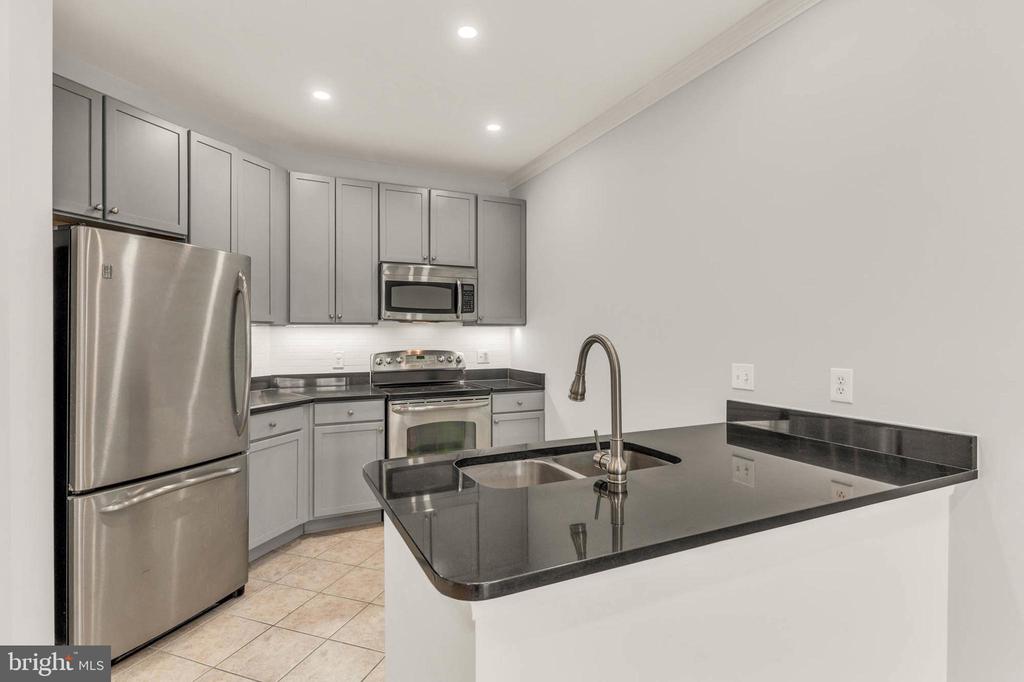 1391 Pennsylvania Ave SE #348