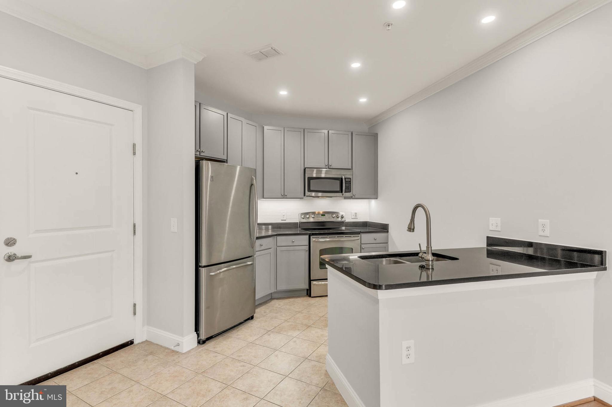 1391 Pennsylvania Ave SE #348