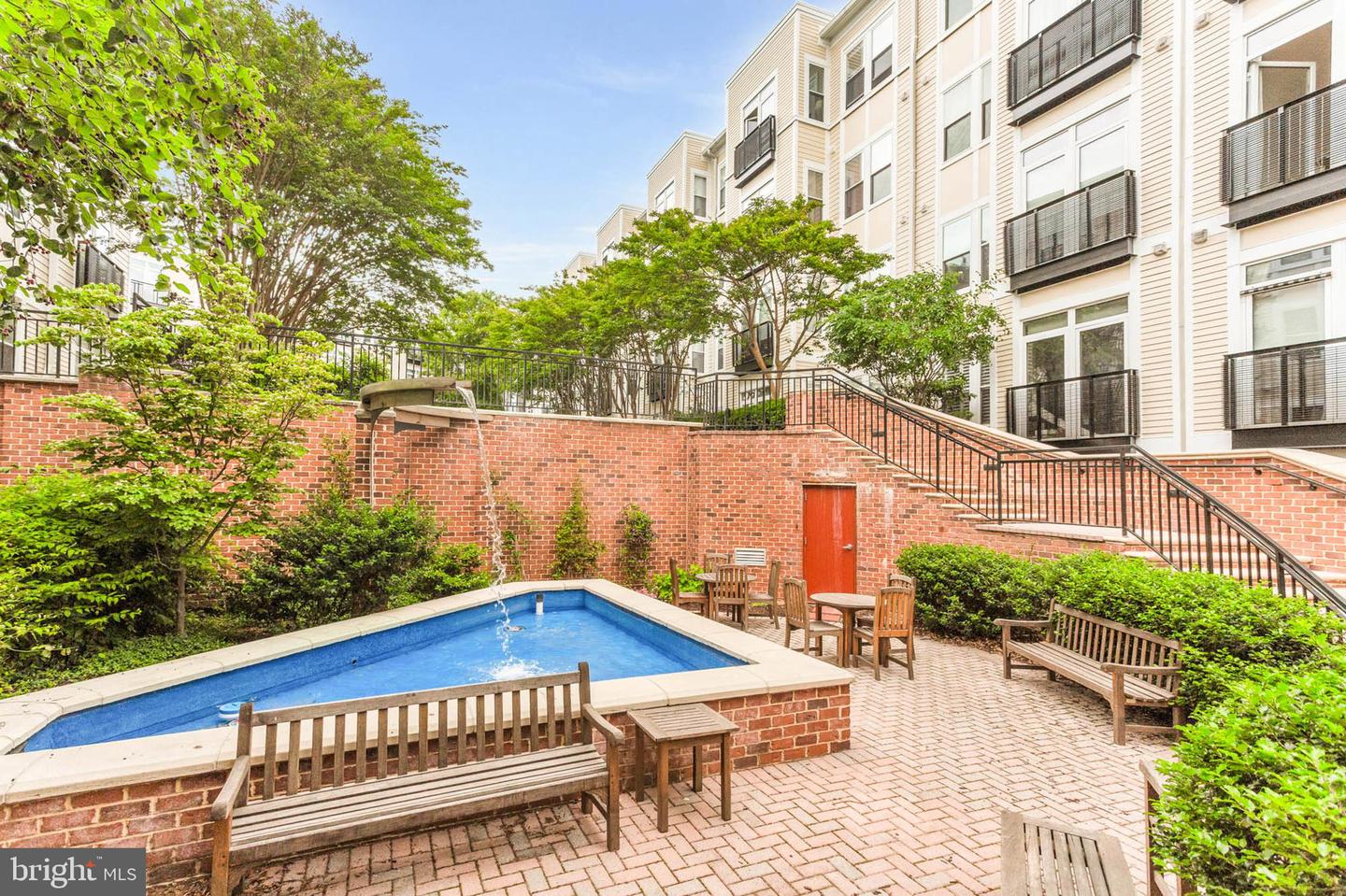 1391 Pennsylvania Ave SE #348