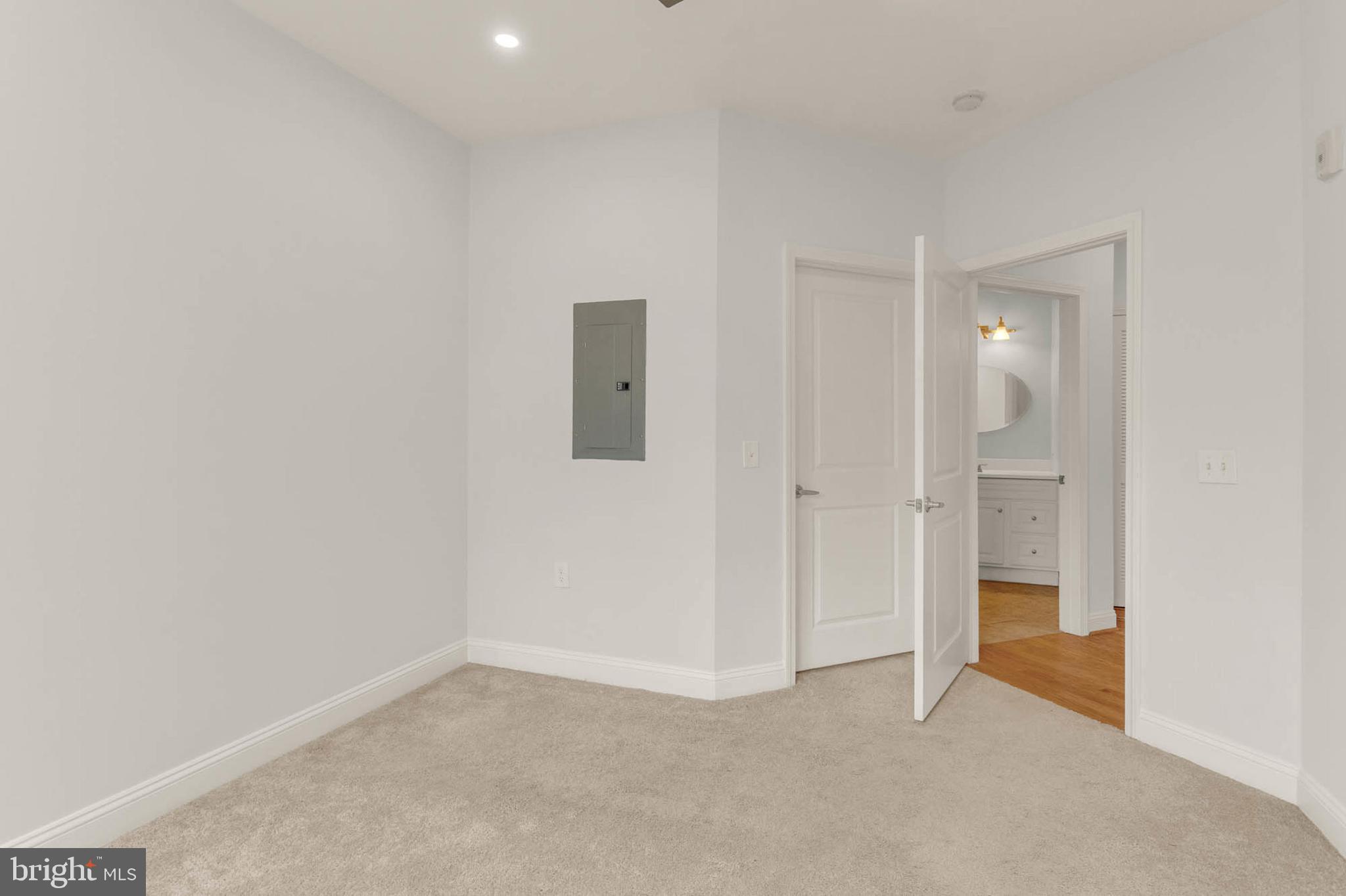 1391 Pennsylvania Ave SE #348