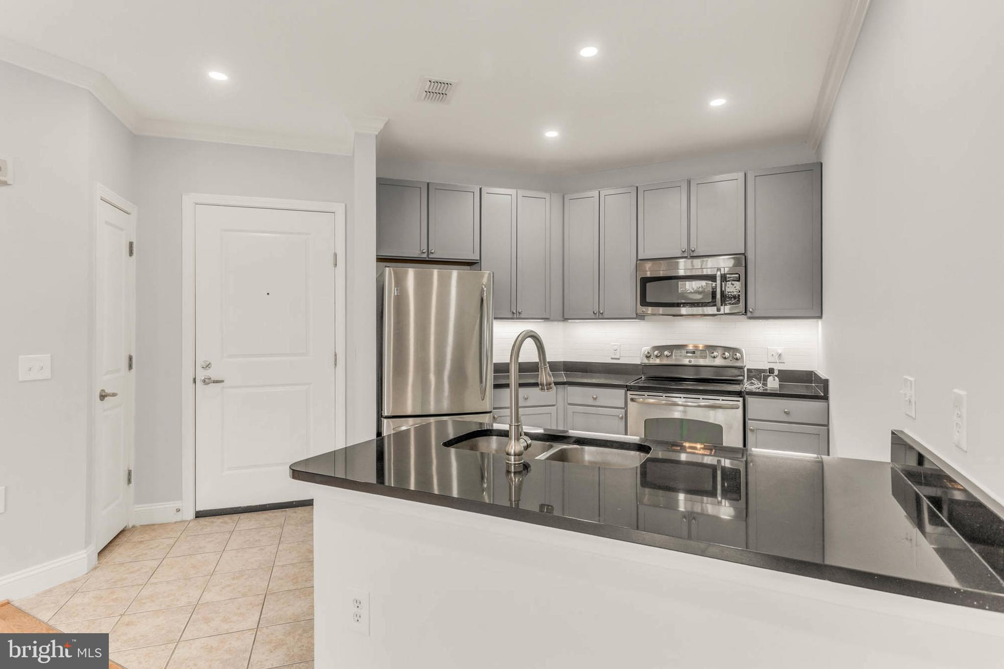 1391 Pennsylvania Ave SE #348