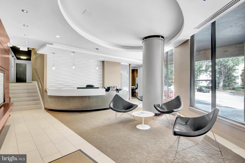 2201 L ST NW #500
