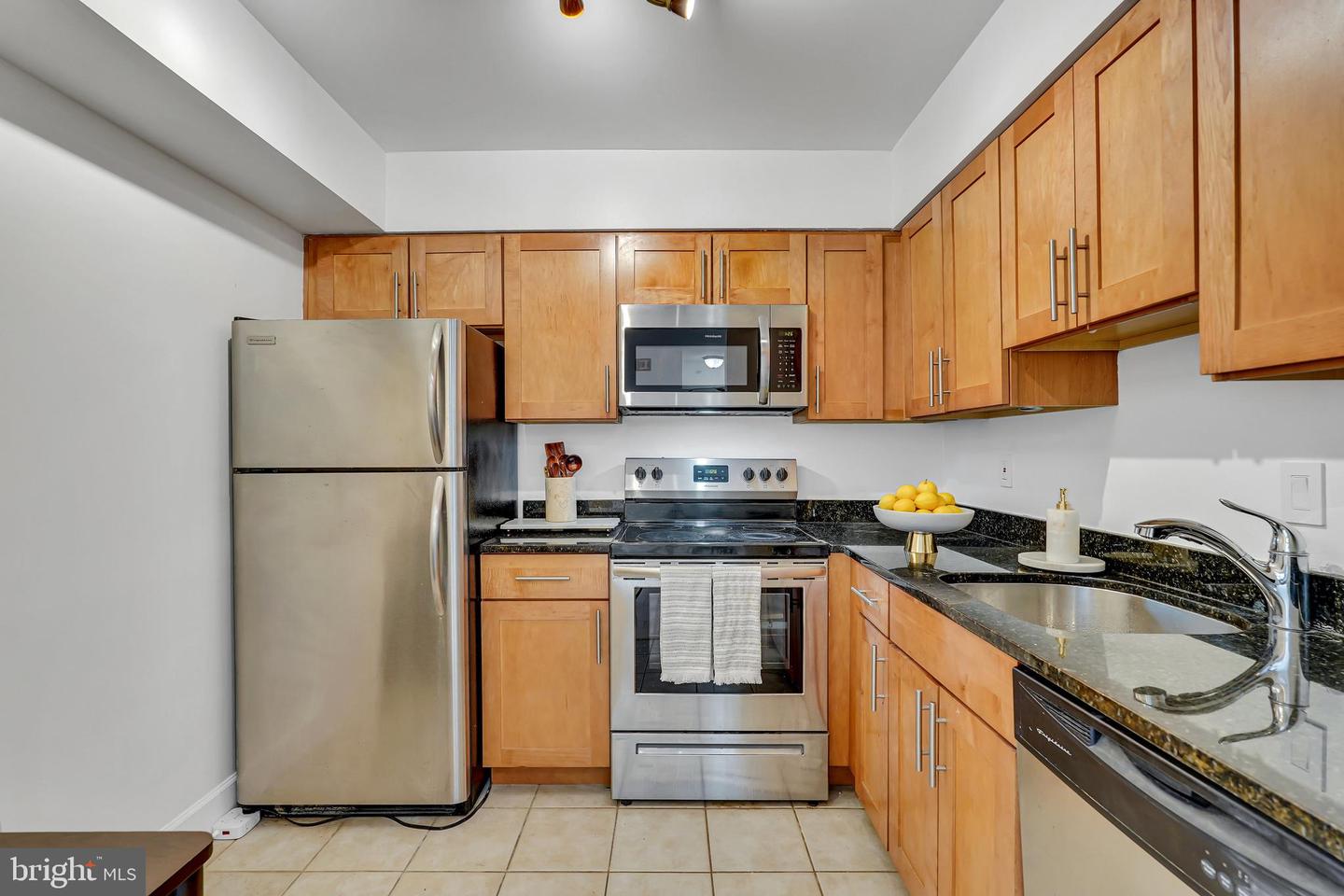 3401-3420 38TH ST NW #407