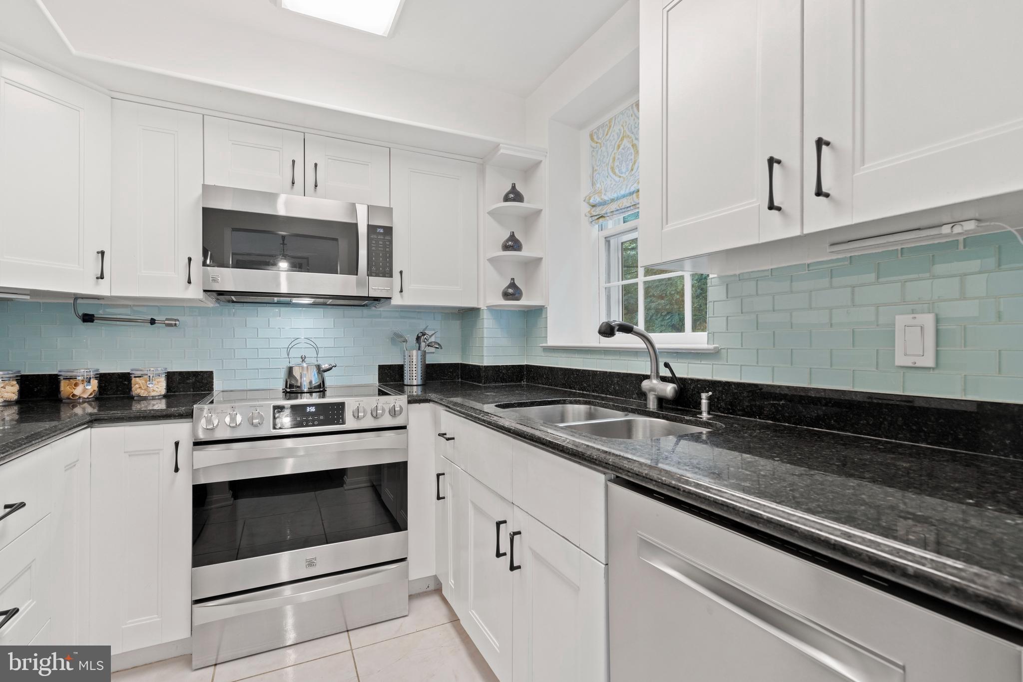 3630 39TH STREET NW E533