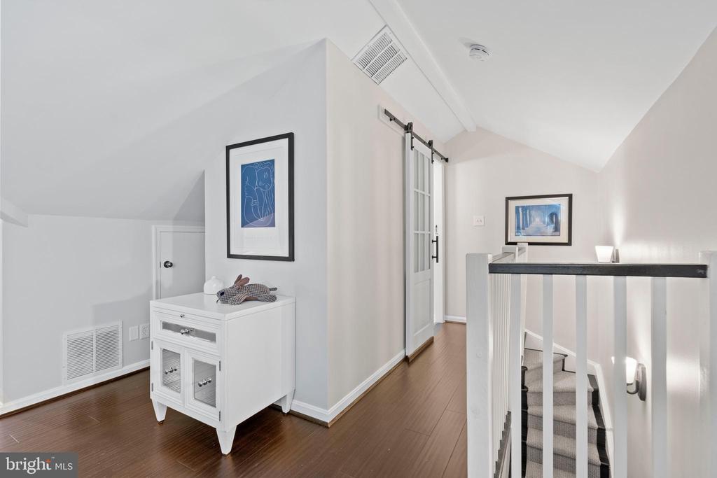 3630 39TH STREET NW E533