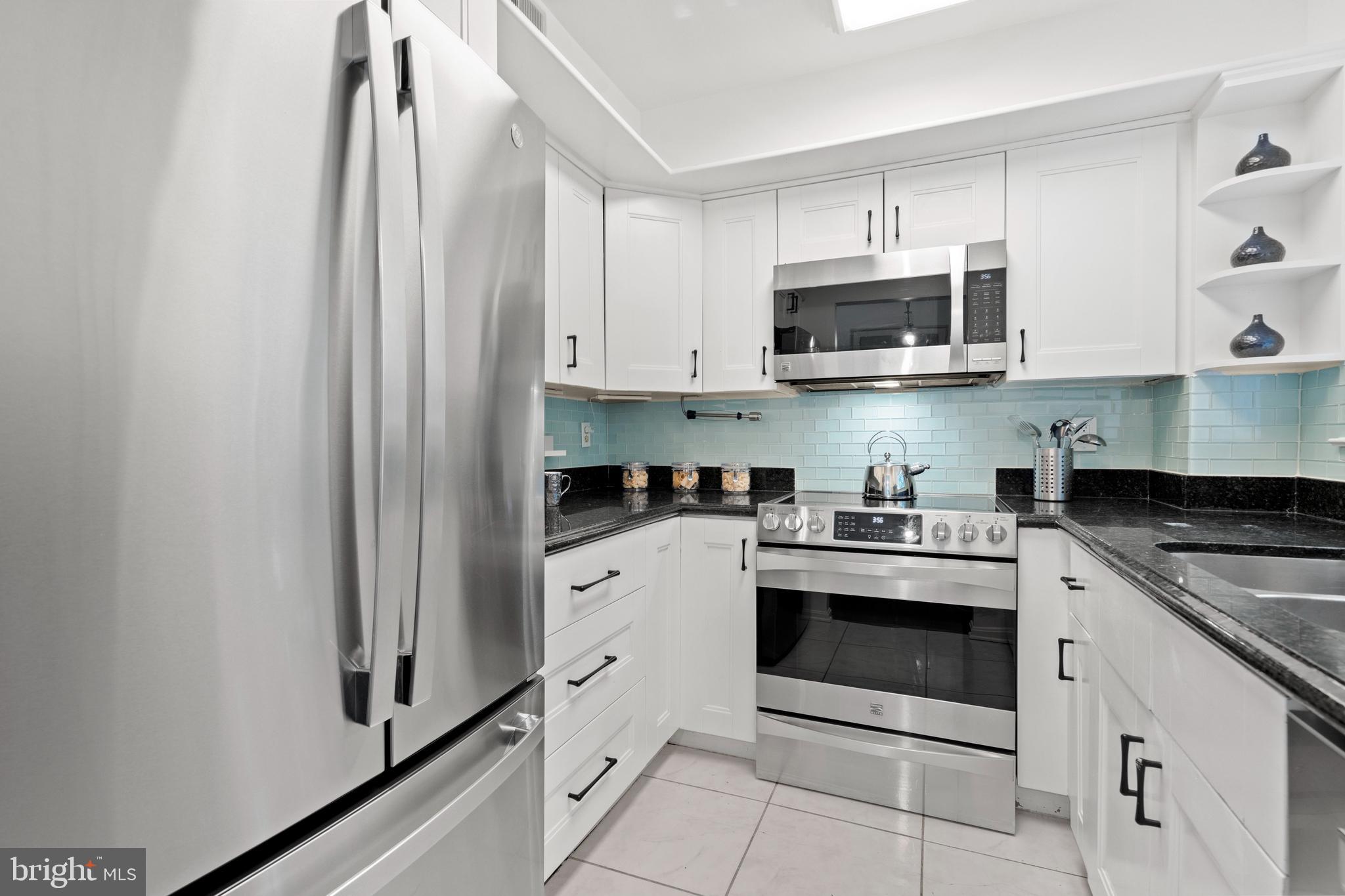 3630 39TH STREET NW E533