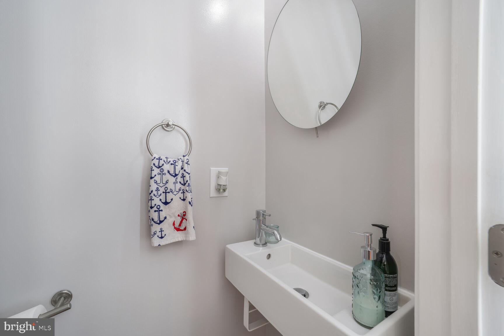 1208 MADISON STREET NW