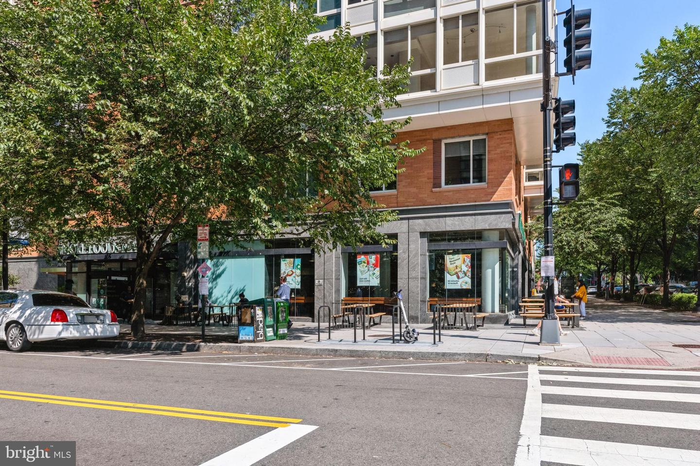 2475 Virginia Ave NW #211