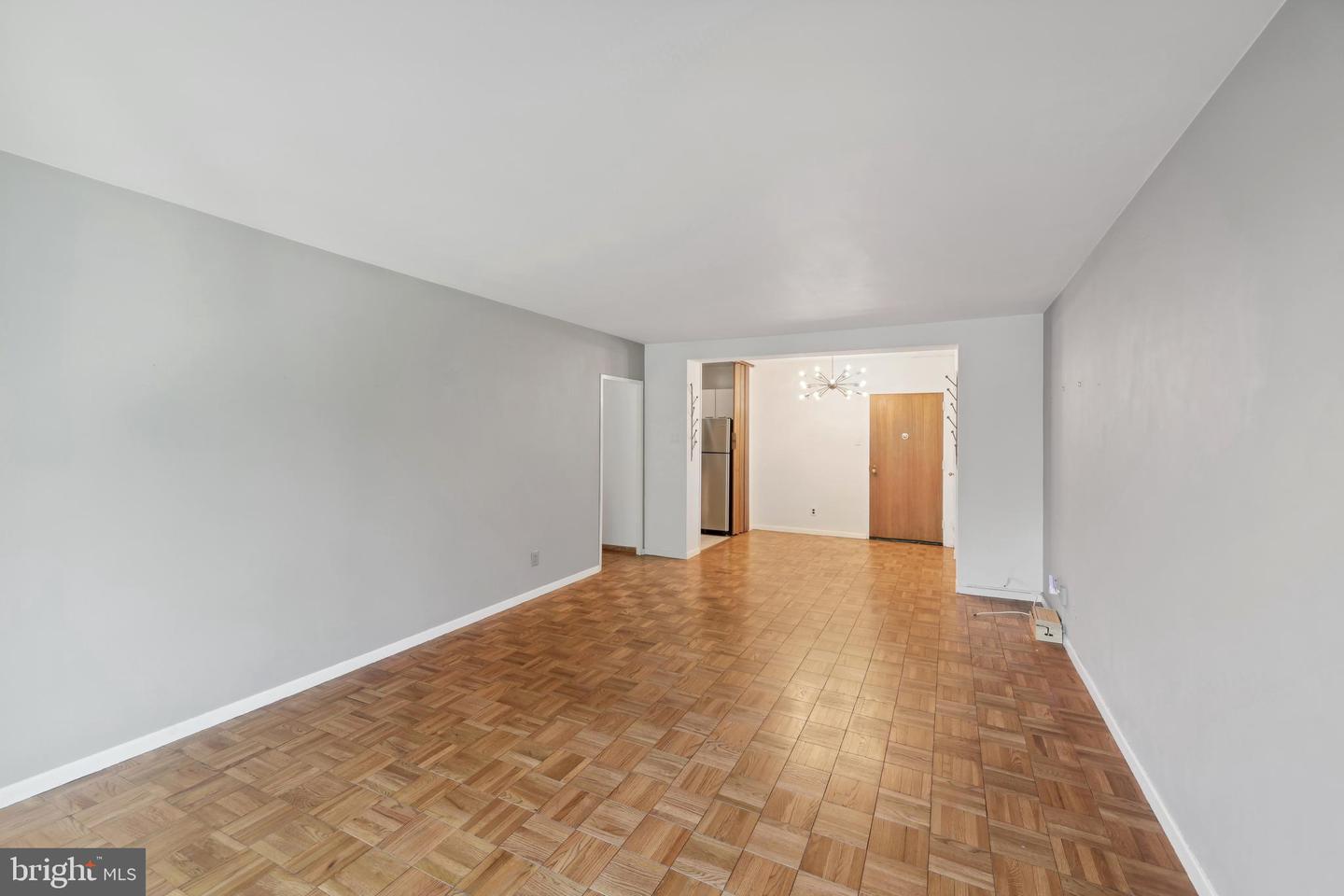 2475 Virginia Ave NW #211