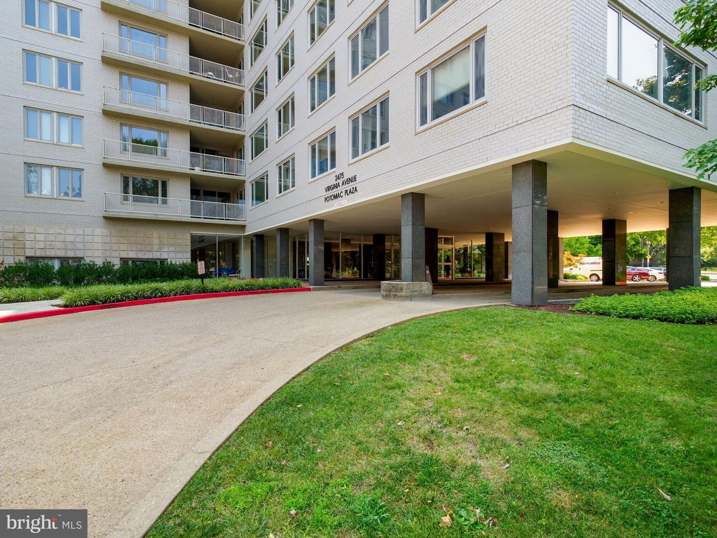 2475 Virginia Ave NW #211