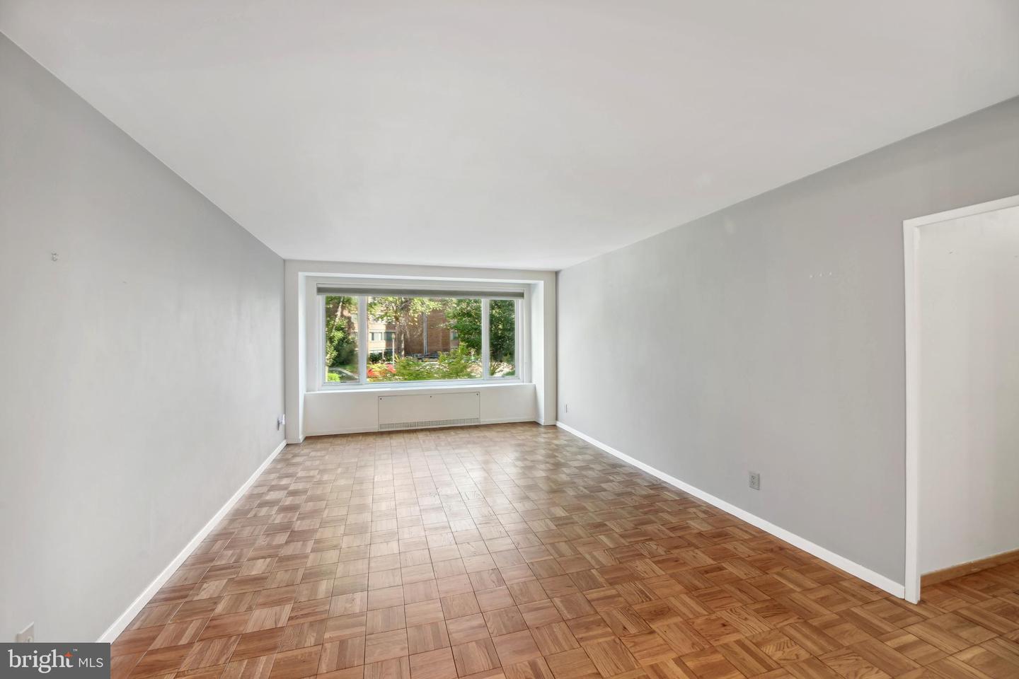 2475 Virginia Ave NW #211