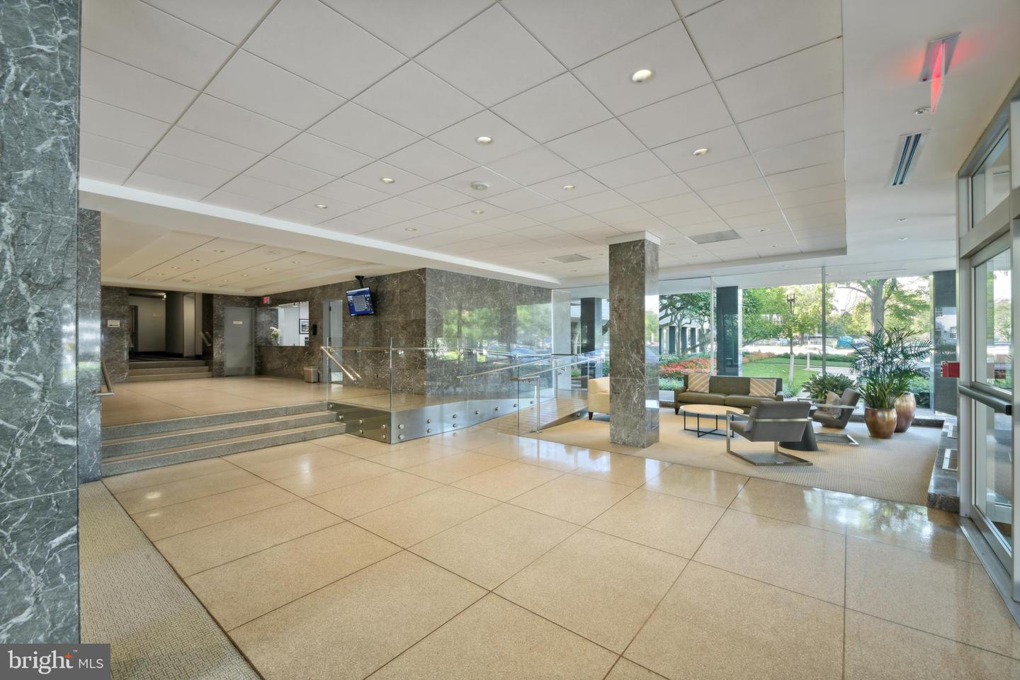 2475 Virginia Ave NW #211