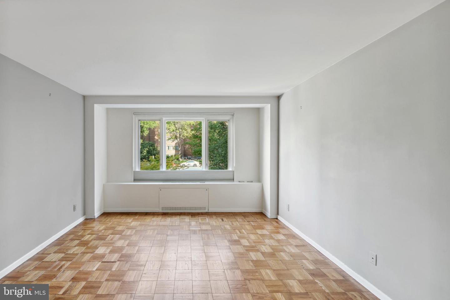 2475 Virginia Ave NW #211