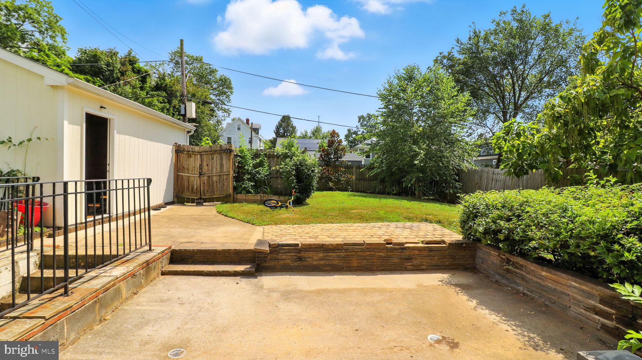 1715 JACKSON STREET NE